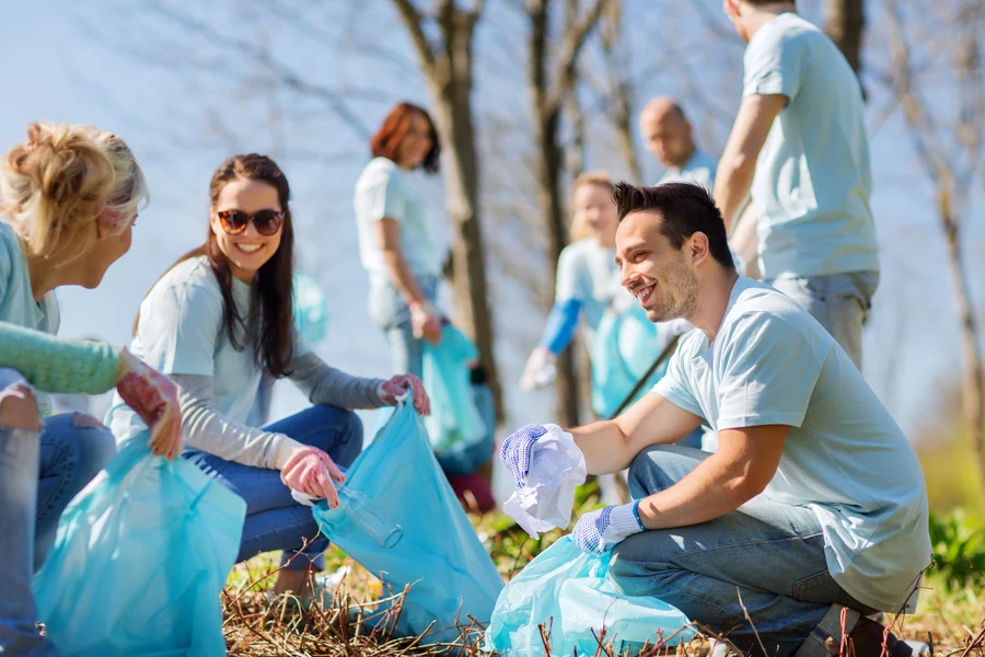 How to Boost Volunteer Participation (and Keep Them Coming Back)